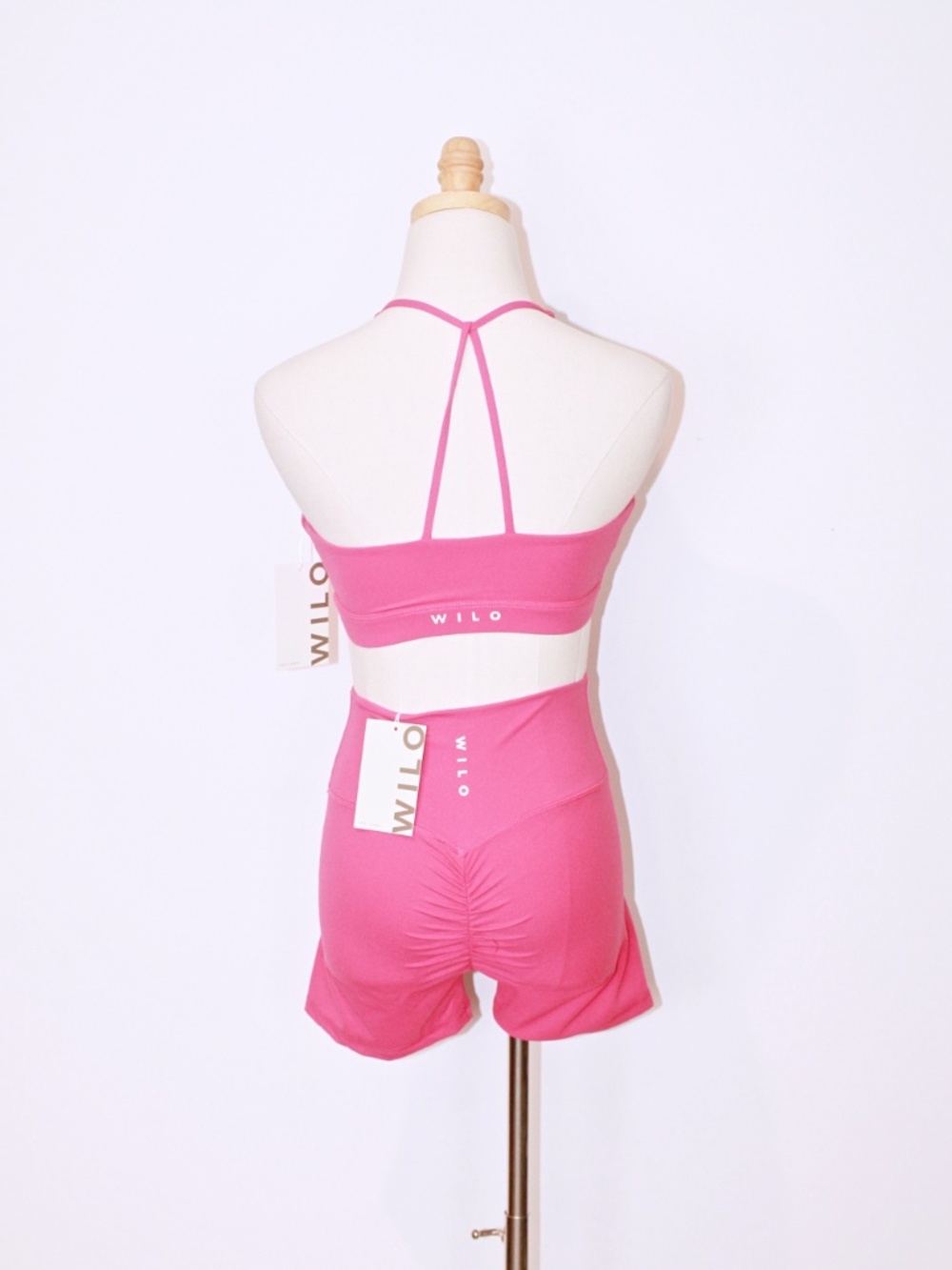 Wilo The Label Women's Two Piece Active Set